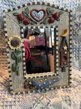Vintage Figi Rustic Resin Mirror